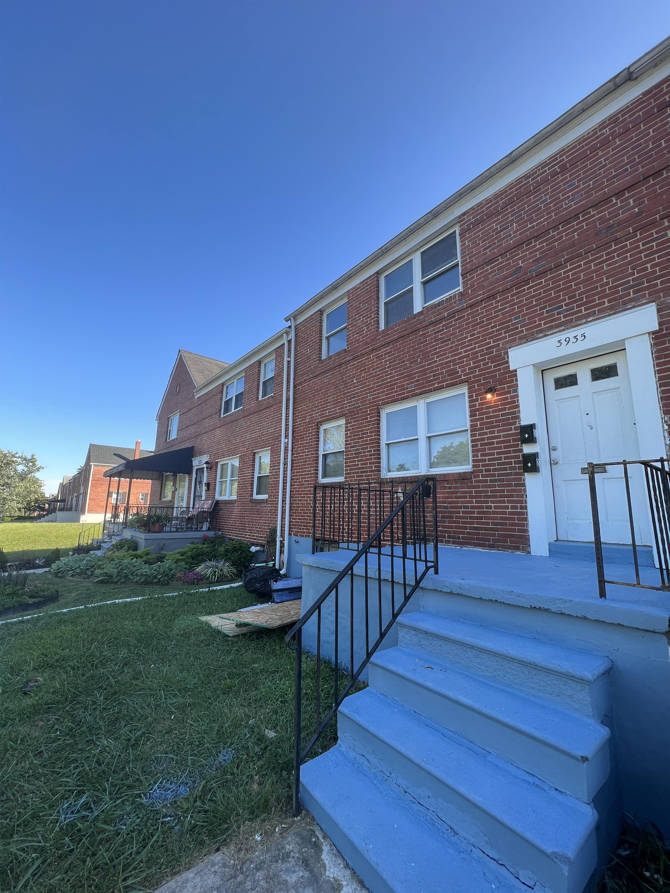 3935 Stokes Drive - 2