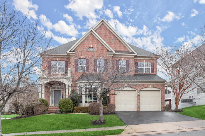 2520 Stone Cliff Drive